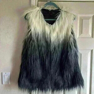 JW Style ombré fake fur vest
